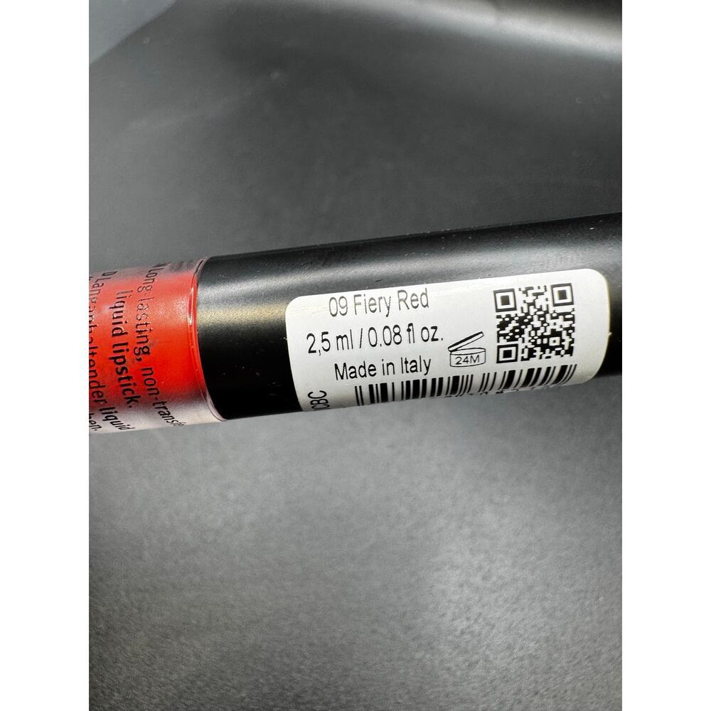 NWT Essence 8hr Matte Liquid Lipstick Shade Fiery Red - Picture 3 of 7